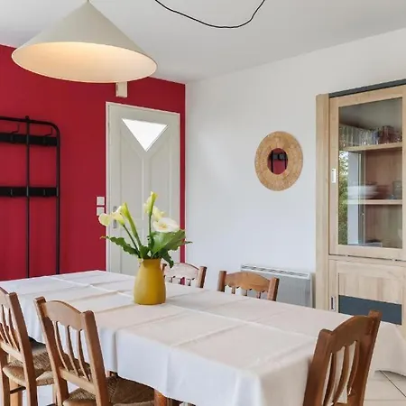 Maison Familiale Avec Jardin à Libourne, Calme, Proche Marché Et Libourne
