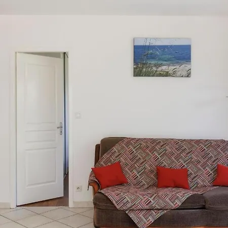 Maison Familiale Avec Jardin à Libourne, Calme, Proche Marché Et Hébergement de vacances