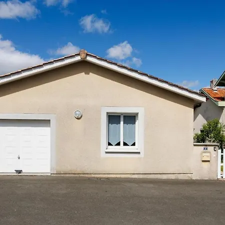 Maison Familiale Avec Jardin A Libourne, Calme, Proche Marche Et Σπίτι διακοπών